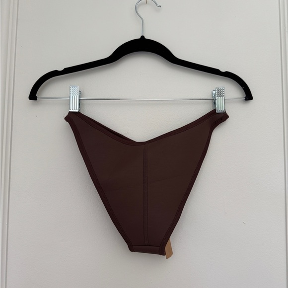 NWT skims rubberized tanga swim bottom - Picture 4 of 5